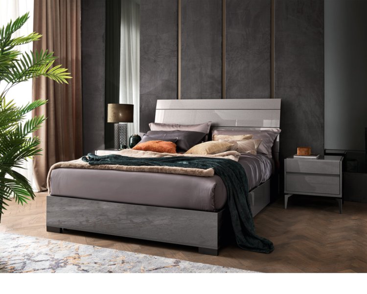 Italian Bedroom Furniture